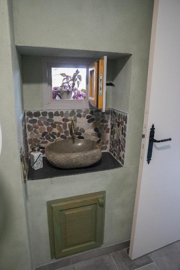 Agreable Logement Independant Avec Veranda Vienne  Exterior photo